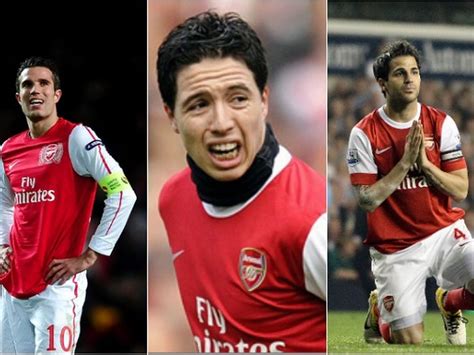 Osmifinále už od pondělního večera mají jisté, jde jim o to, z které. Premier League - Robin van Persie a Samir Nasri byli ...