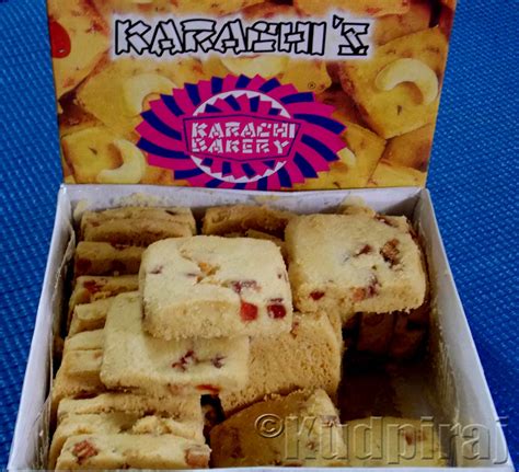 How to bake karachi biscuits. Kudpiraj's Garam Tawa: Karachi Bakery Fruit Biscuits