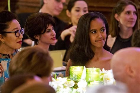 Las Hijas De Obama Asisten A Su Primera Cena De Estado