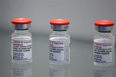 Moderna To Supply Up To Half Billion Covid 19 Vaccine Doses To Low And