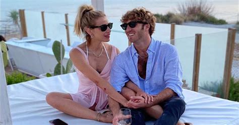 Paolo ciavarro è noto per esser stato un volto di forum e per essere il figlio dell'attrice eleonora giorgi e di massimo ciavarro. Clizia Incorvaia e Paolo Ciavarro: "Il nome di nostra ...