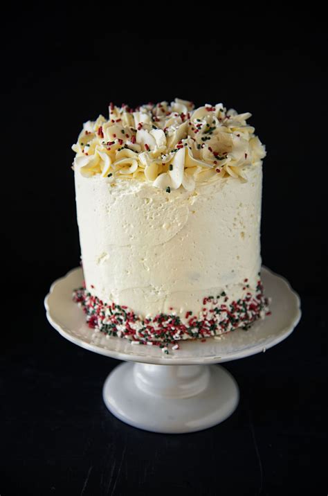 Separately, beat butter and sugar until pale how many layers are in western layer cake? Eggnog Spiced Rum Layer Cake | Rum punch recipes, Cake ...