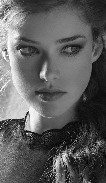 Vogue Lifestyle Arianna 22 Photo Via Rosscher Most Beautiful Eyes Stunning Eyes Gorgeous