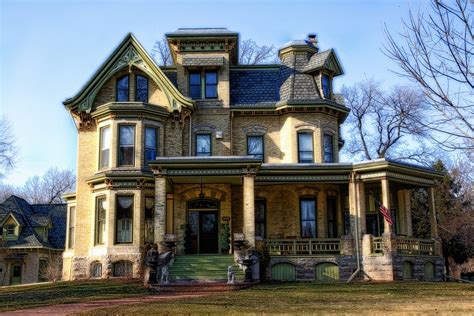 Everything You Need to Know About Buying a Historic Home