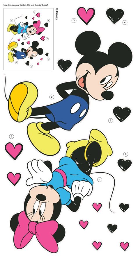Minnie Loves Mickey
