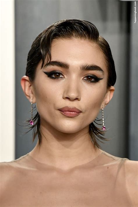Rowan Blanchard Nude Sexy The Fappening Uncensored