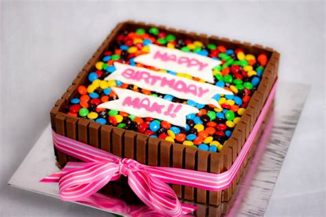 Diy Birthday Cakes Using Kit Kats Chocolate Bars Crafty Morning