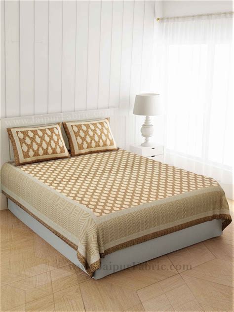 This floral bedding mixes patterns and textures for a professionally designed effect. Pastel Brown Boota Print Double Bedsheet | Bed sheets ...