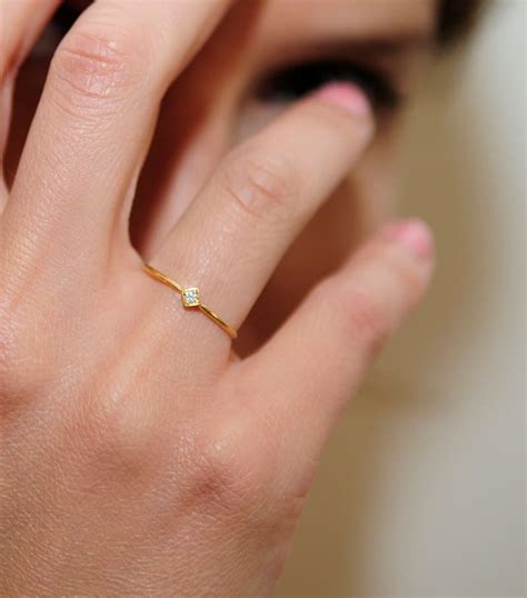 21 Modern Wedding Bands For A Minimalist Bride Apartment Therapy