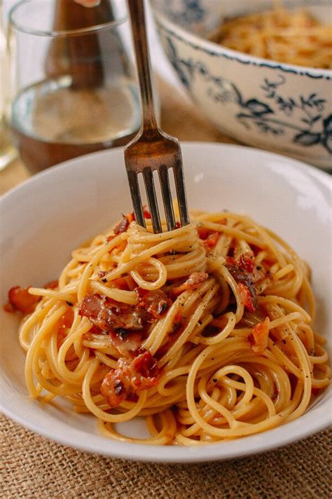 Pasta carbonara recipe is a simple italian pasta recipe with egg, hard cheese, pancetta and pepper. The Perfect Spaghetti Carbonara | Recipe in 2020 ...
