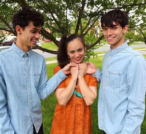 Pin By Harjeev On The Dobre Twins Cyrus And Christina Dobre Marcus