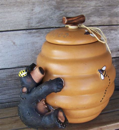 Honour Pottery Black Bear Honey Bee Hive Cookie Jar Canister Etsy Bee Hive Ceramic Cookie