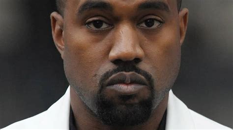 Kanye West Kondigt Albumtitel So Help Me God Via Twitter Aan Muziek