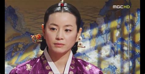 Furtuna la palat (yi san) serial coreean istoric ep 77 ultimul episod. Poze film Furtuna la Palat