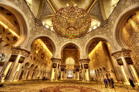 Sheikh Zayed Grand Mosque The Most Magnificent Mosques In The World Traveldigg Com Part