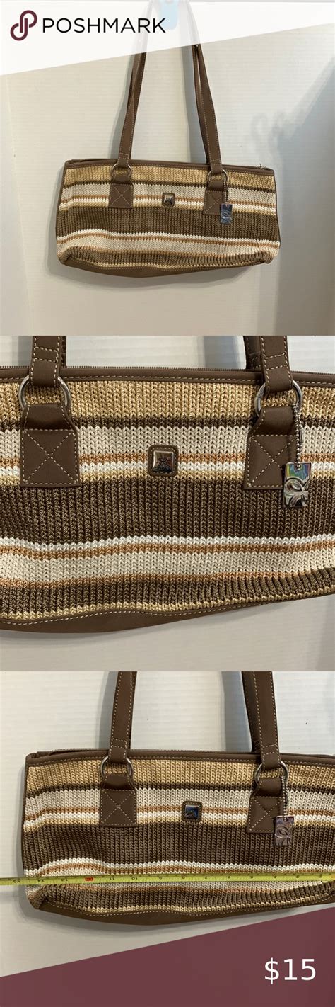 Nwot Lina Crocheted Shoulder Bag W Zipper Closure Perfect Size For