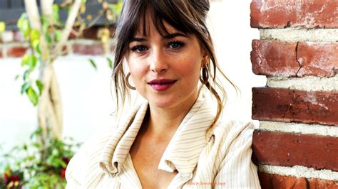 Dakota Wallpaper Dakota Johnson Wallpaper 41565559 Fanpop