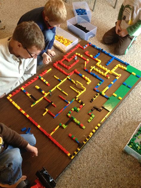 If You Have Hexbugs You Should Try This Build A Lego Maze And See Which