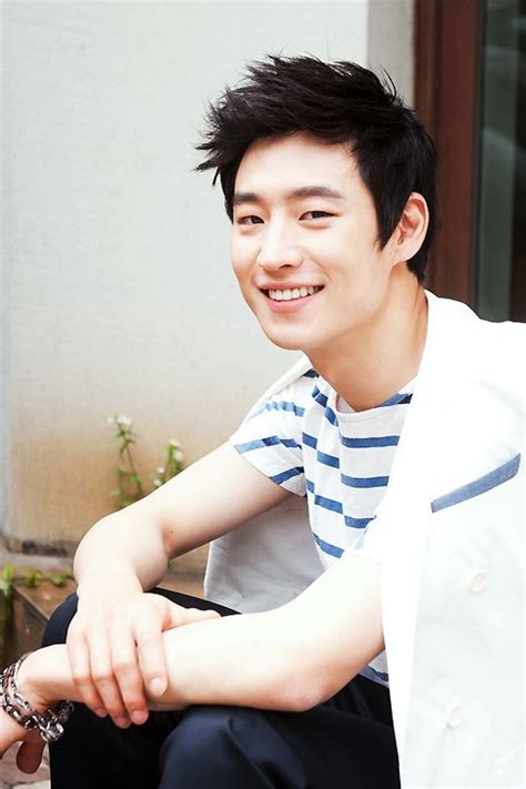 Lee Je Hoon Alchetron The Free Social Encyclopedia