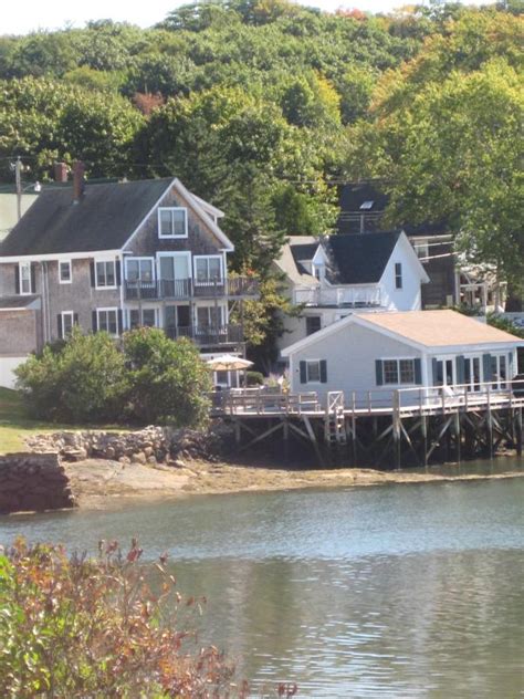 You can dine in elegant surroundings with excellent services and beautiful views of the harbor or eat your lobsters right on the dock and watch the boats load their catches. Waterfront Condo in Boothbay Harbor Has Outdoor Dining ...