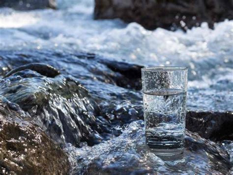 The 5 Main Differences Between Spring Water And Mineral Water