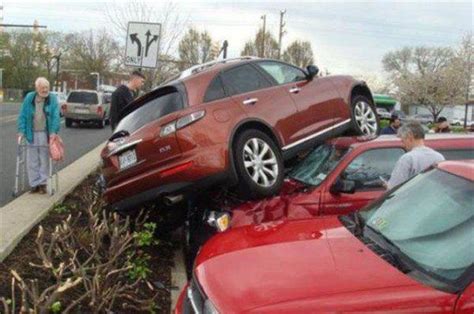 37 Crazy Car Crashes Gallery Ebaums World