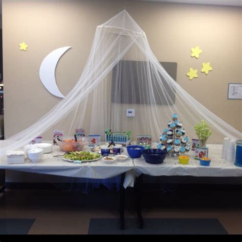 Work baby showers are typically held at your workplace or at a local restaurant. Work "baby bedtime" shower theme | Baby bedtime, Baby ...