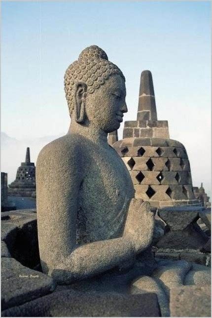 Боробудур Буддийский храм — Мир культуры и искусства