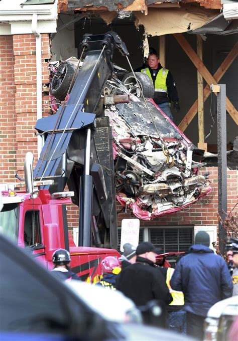 2 Dead After Porsche Crashes Into Buildings 2nd Floor