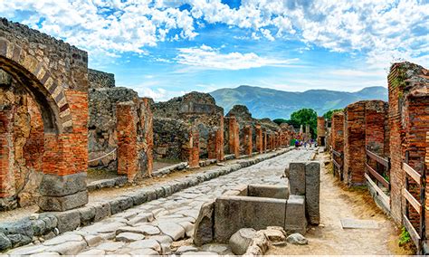 getaway for a day pompeii and mount vesuvius day trip from rome by high speed train italiadeals