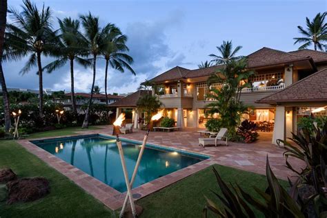 Exclusive Beachfront Address On West Maui Hawaii Luxury Homes
