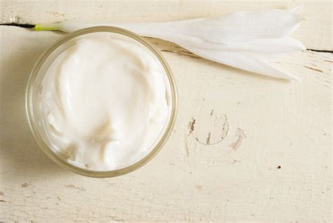 6 Ingredient Homemade Anti Aging Face Cream