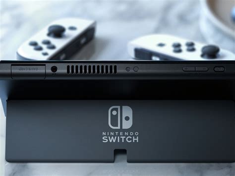 Nintendo Switch Oled Model Is A Feast For Your Eyes With A Vibrant 7