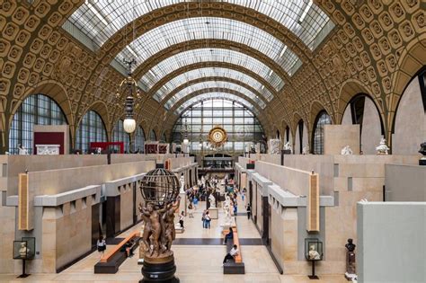 Paris France July 5 2018 Visitors At The Musee D Orsay In Paris