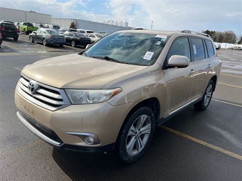 Clean Title 2011 Toyota Highlander Limited 088058 Gold Color Autos