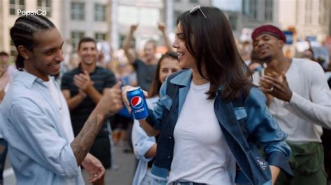 Pepsi Finally Apologizes For Kendall Jenner Commercial Debacle
