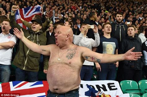 Fa Official Forced To Ask England Supporters Band To Stop Playing As Fans Sang F The Ira