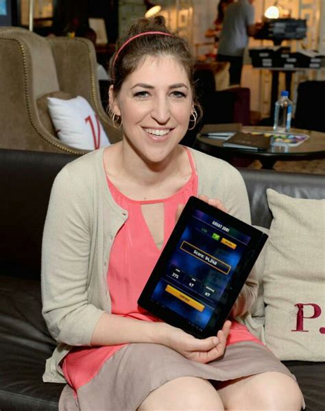 Mayim Bialik Mayim Bialik Big Bang Theory Bigbang Theories Bangs