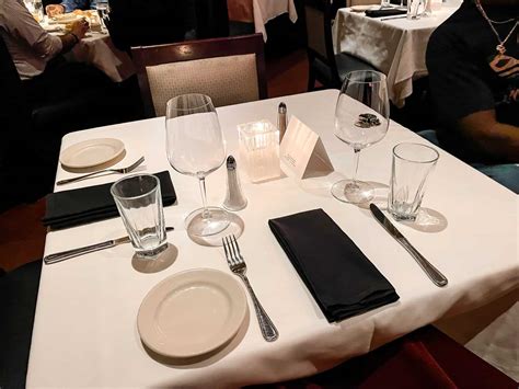 Mahogany Prime Steakhouse: Classic Steakhouse Fare Done to Perfection