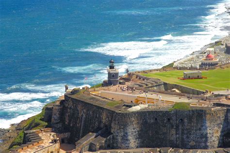 El Morro Lighthouse In San Juan Puerto Rico Lighthouse Reviews