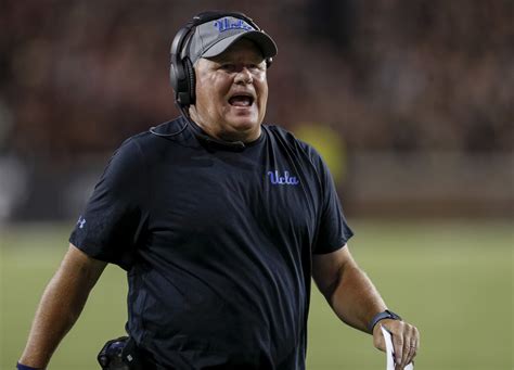 Chip Kelly Is Moving Toward The Hot Seat At Ucla Already