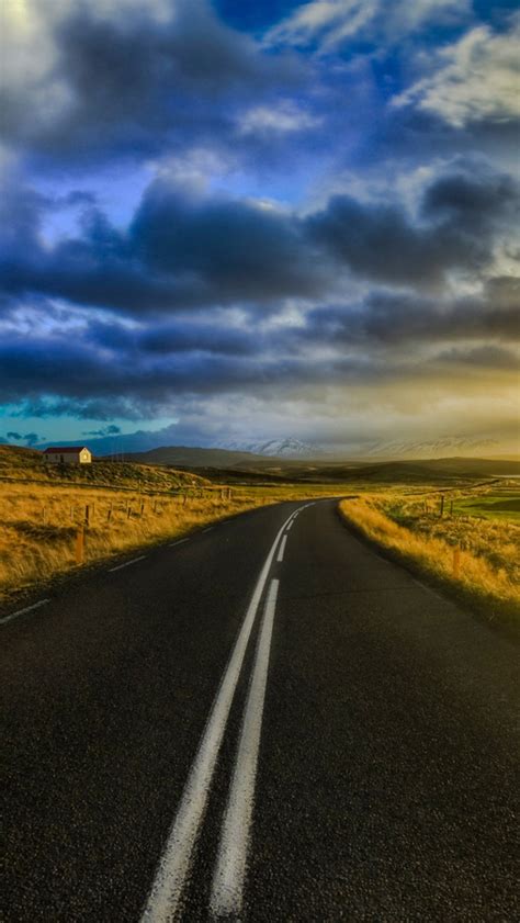 Free Download Open Road In Iceland Iphone 5s Wallpaper Download Iphone