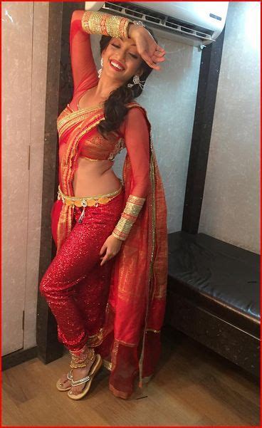 368px x 601px - Manasi Naik Kashta Saree Saree Bollywood Actress | SexiezPix Web Porn