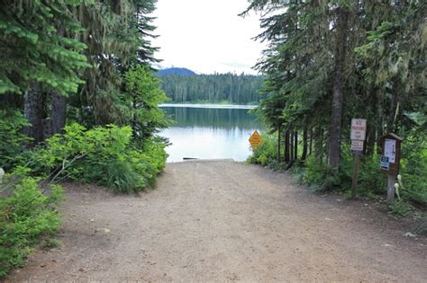 Takhlakh Lake Campground Facilities Images And Descriptions