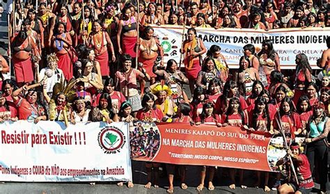 Marcha Das Mulheres Indígenas Divulga Documento Direitos Humanos