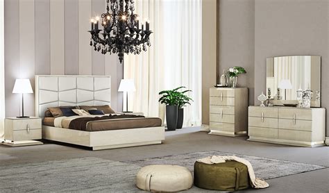 Fashionable Leather Luxury Contemporary Furniture Set San Antonio Texas