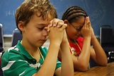 Georgia teacher bullies 1st grader for not joining prayer - GAFollowers