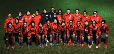 .selección femenina chile en videos, artículos, fotos, virales y las últimas noticias de selección la roja femenina vuelve: ANFP confirmó la nómina de la Selección Femenina Adulta para el duelo ante Perú
