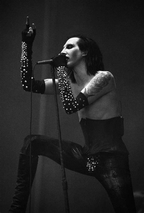 Pin By Elizabeth On Marilyn Manson Marilyn Manson Brian Warner