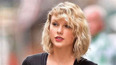 Taylor Swift Hairstyles Haircuts And New Hair Colors 2019 Page 3